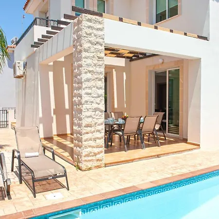 Villa Cara Protaras
